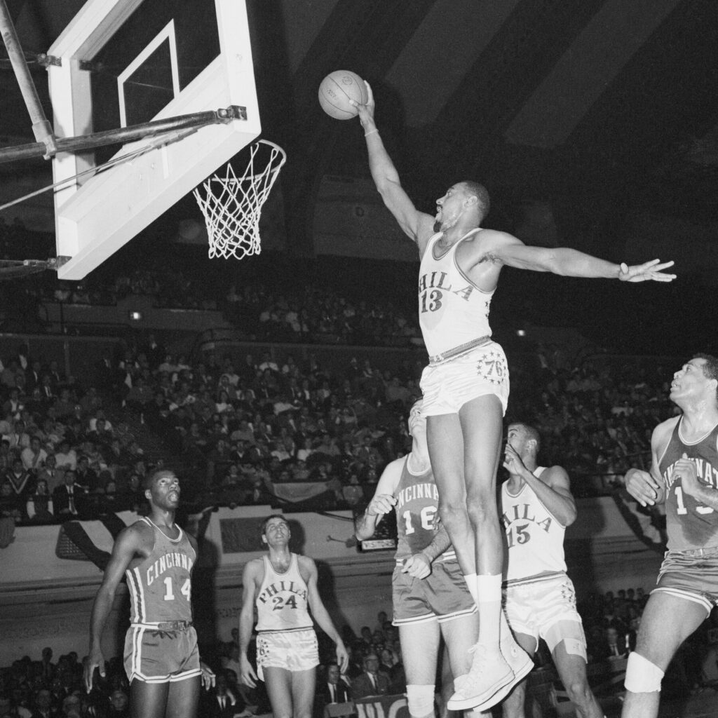 Wilt Chamberlain dunk